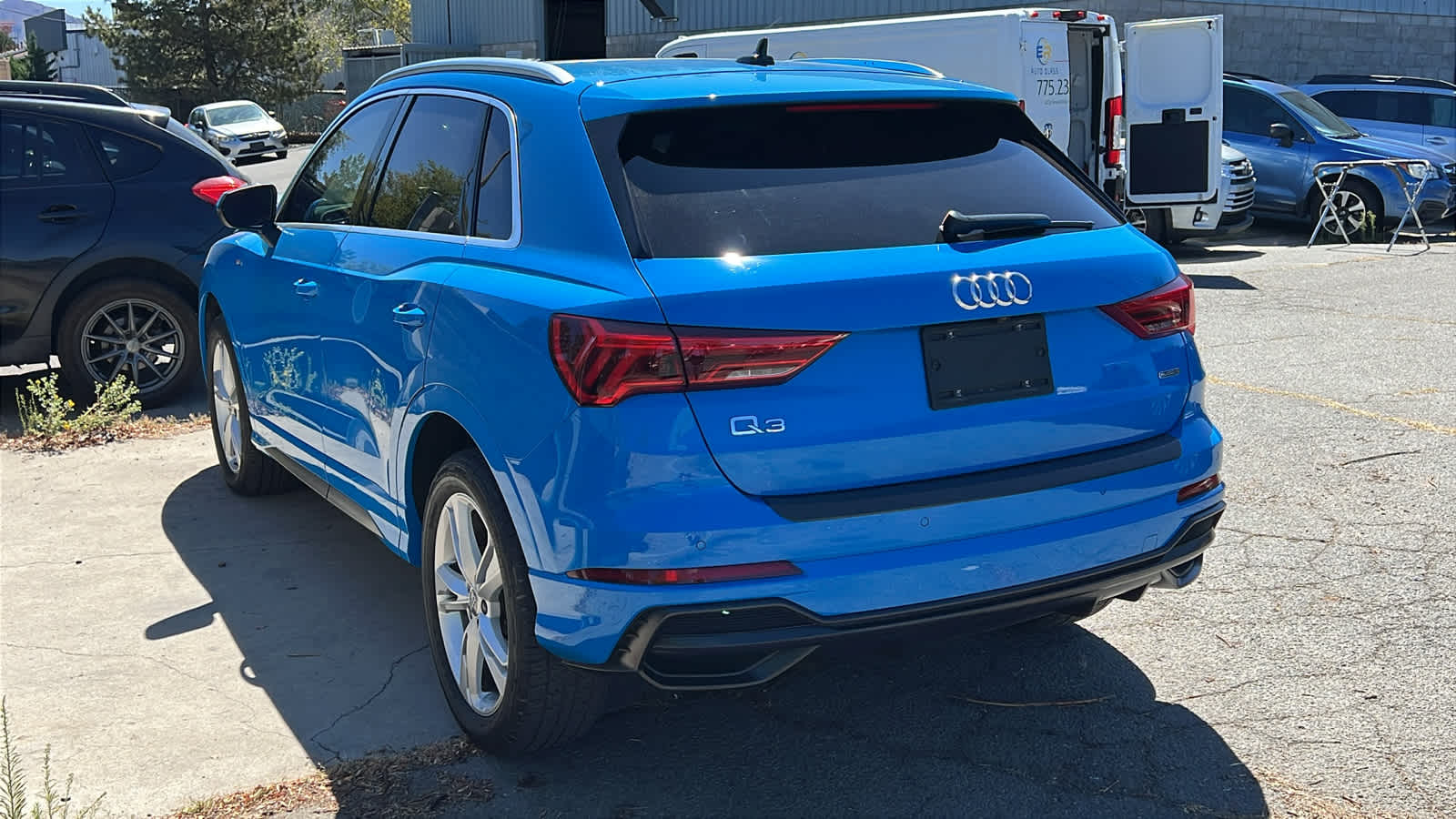 Thumbnail: 2020 Audi Q3 - 13