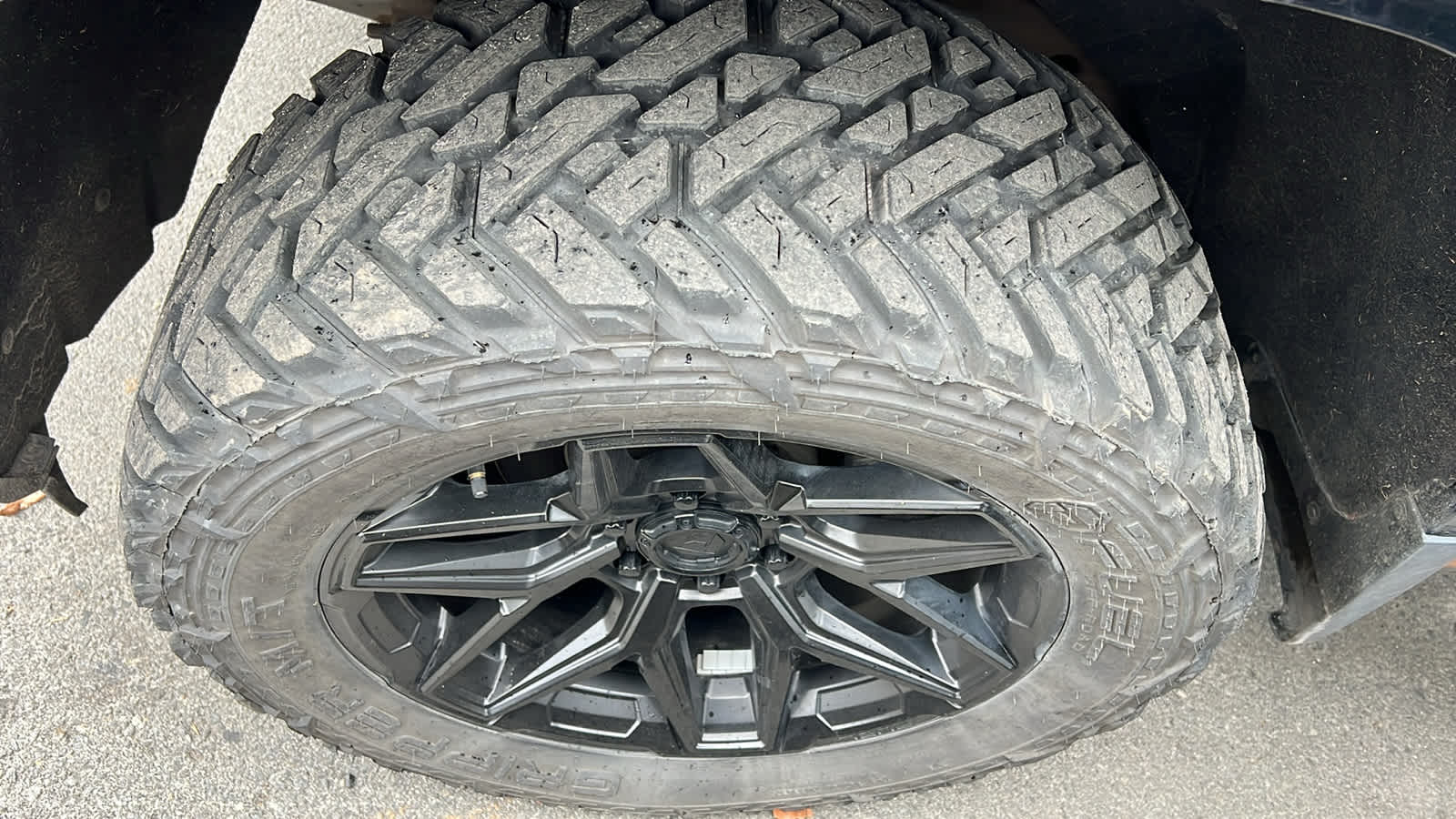 Thumbnail: 2019 Chevrolet Silverado 1500 - 21