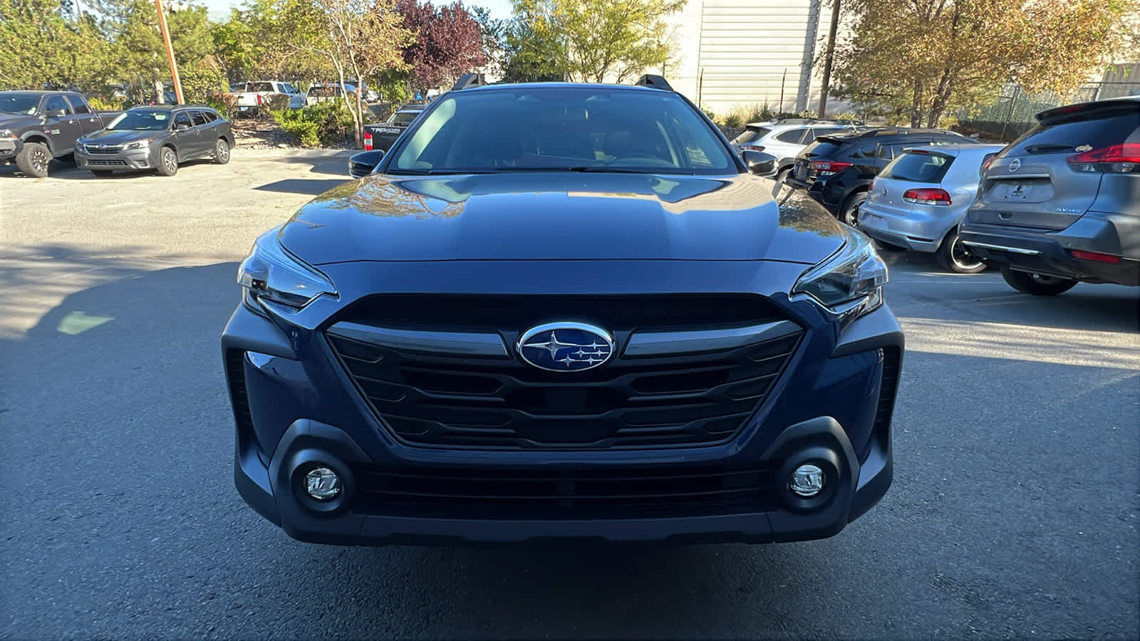 2025 Subaru Outback Premium photo 2