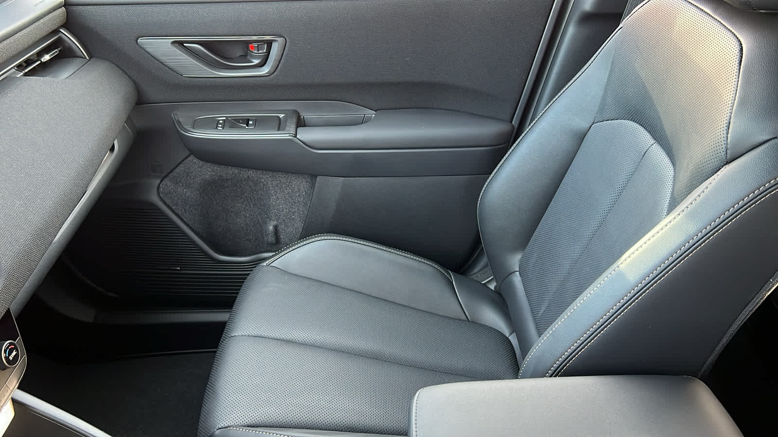 Thumbnail: 2026 Subaru Outback - 12