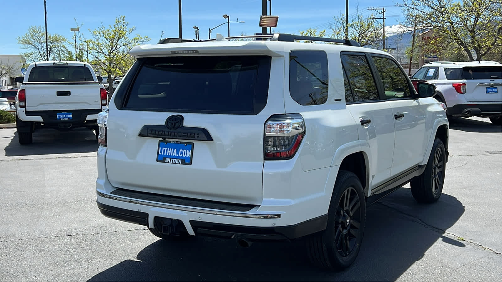 Thumbnail: 2020 Toyota 4Runner - 5