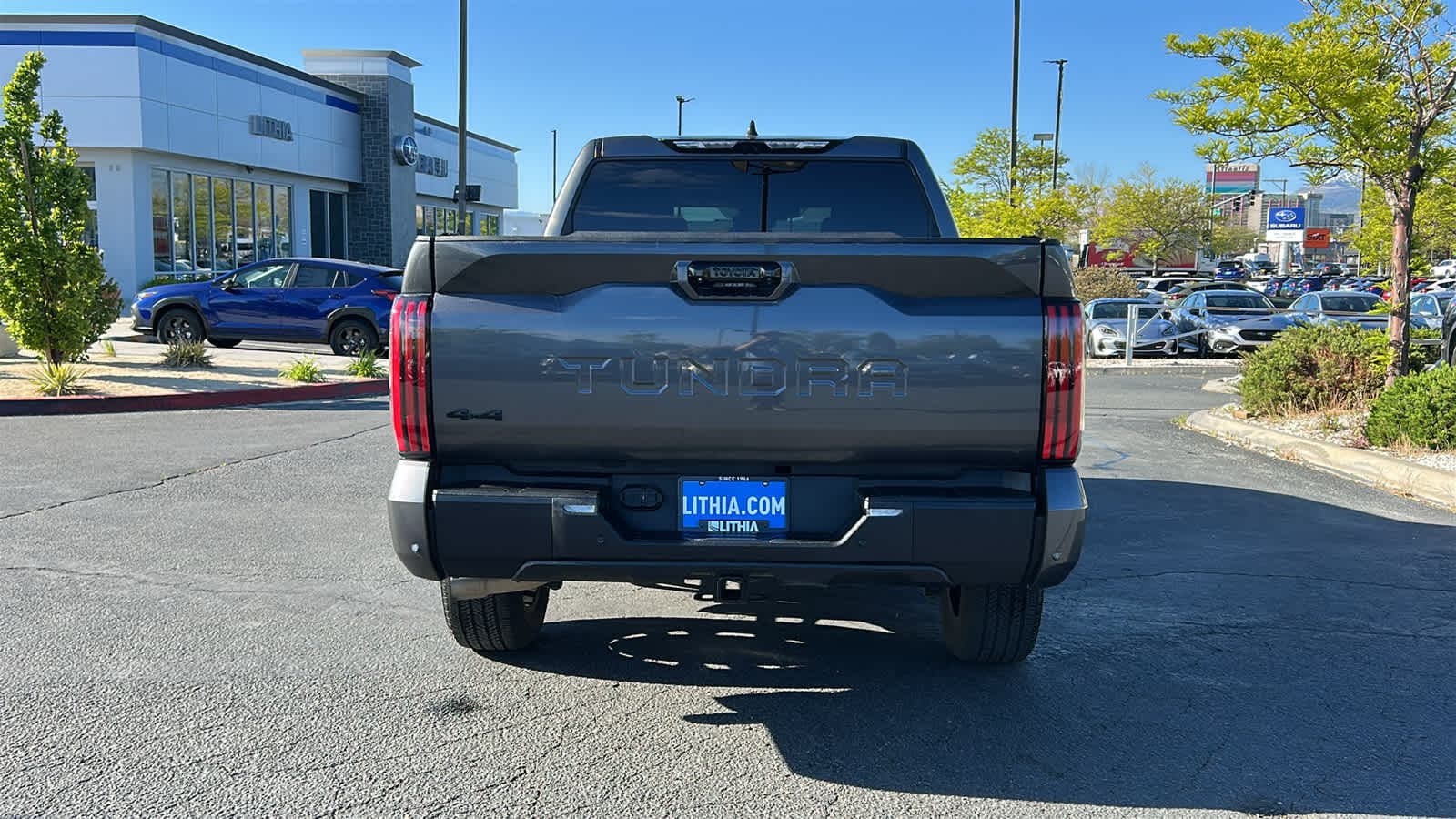 Thumbnail: 2024 Toyota Tundra - 6