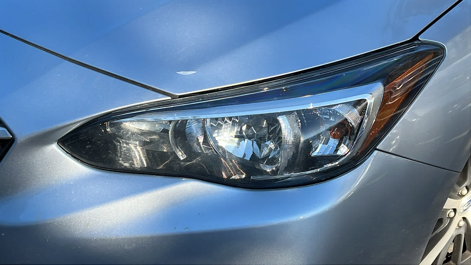 2020 Subaru Impreza Premium photo 2