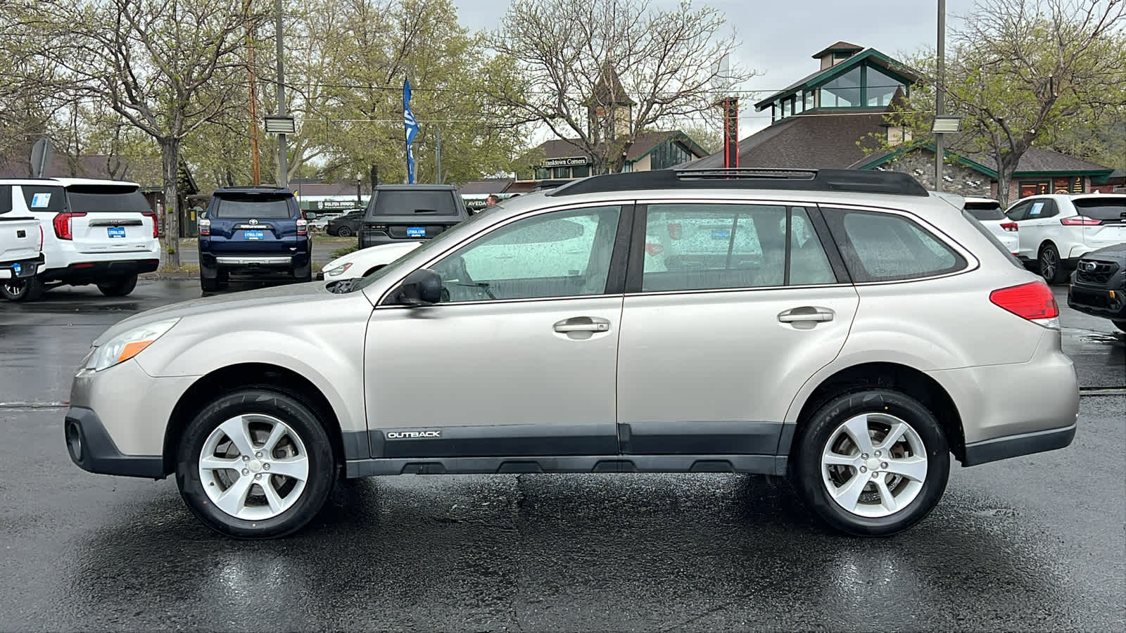Thumbnail: 2014 Subaru Outback - 8