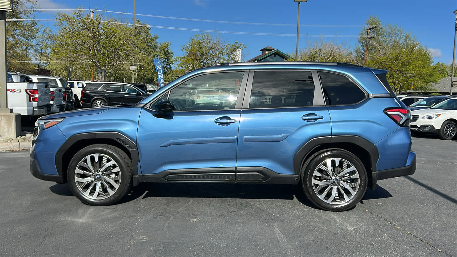 Thumbnail: 2025 Subaru Forester - 9