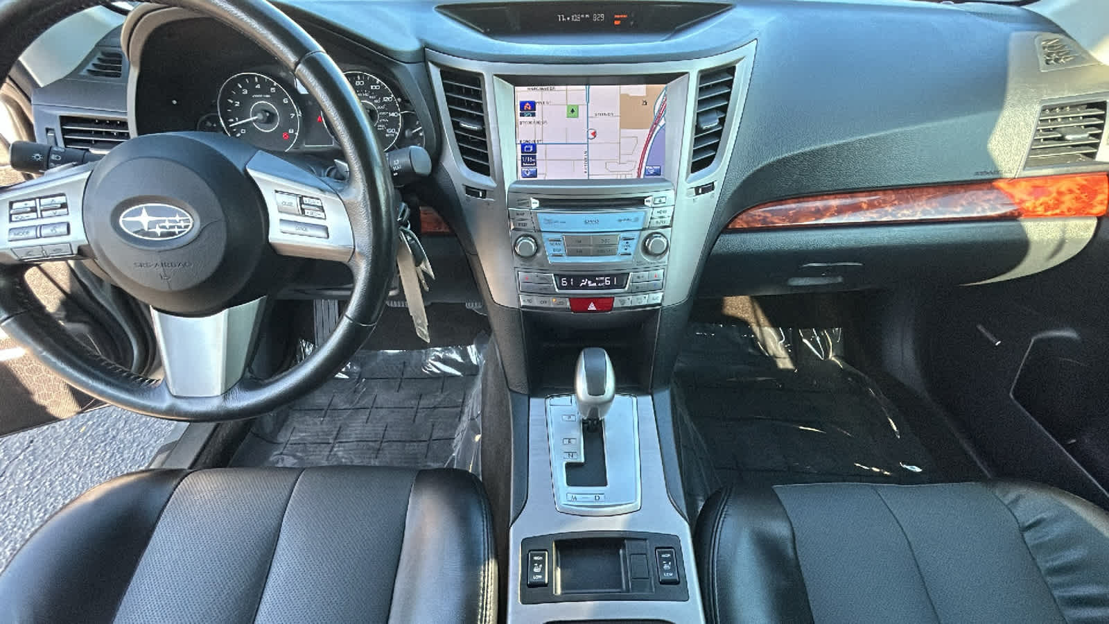 Thumbnail: 2011 Subaru Outback - 27