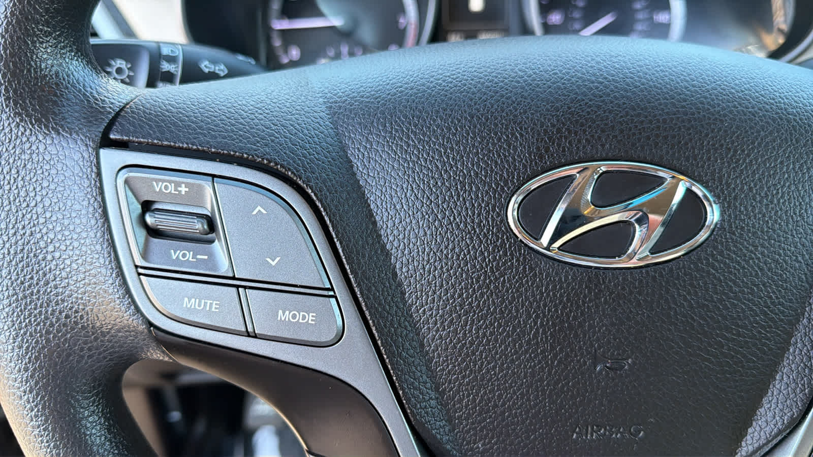 Thumbnail: 2018 Hyundai Santa Fe - 19