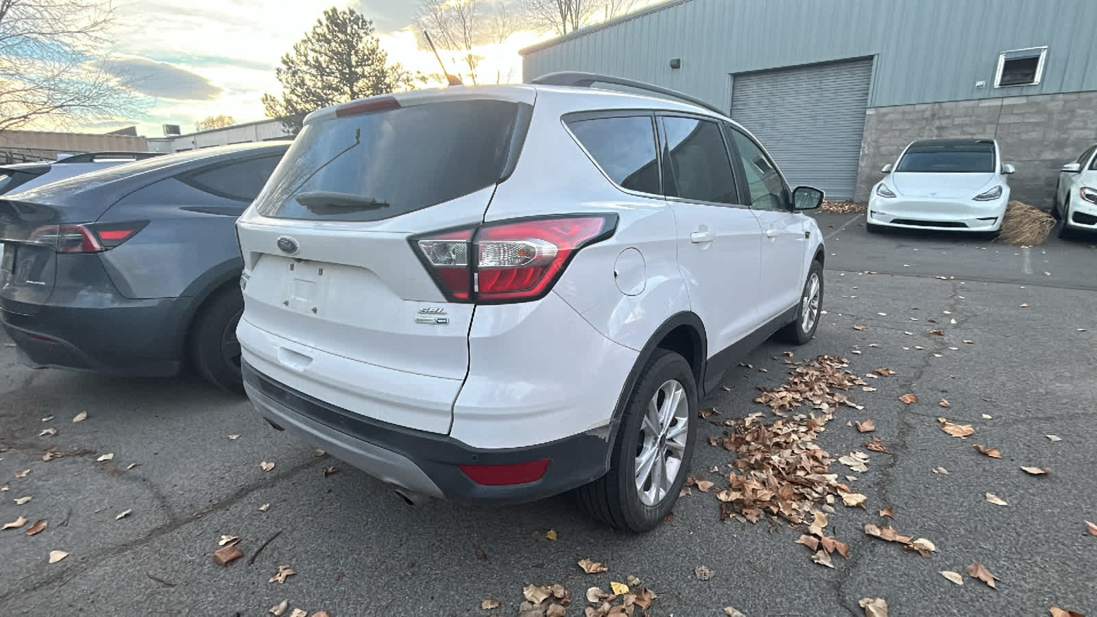 Thumbnail: 2018 Ford Escape - 16