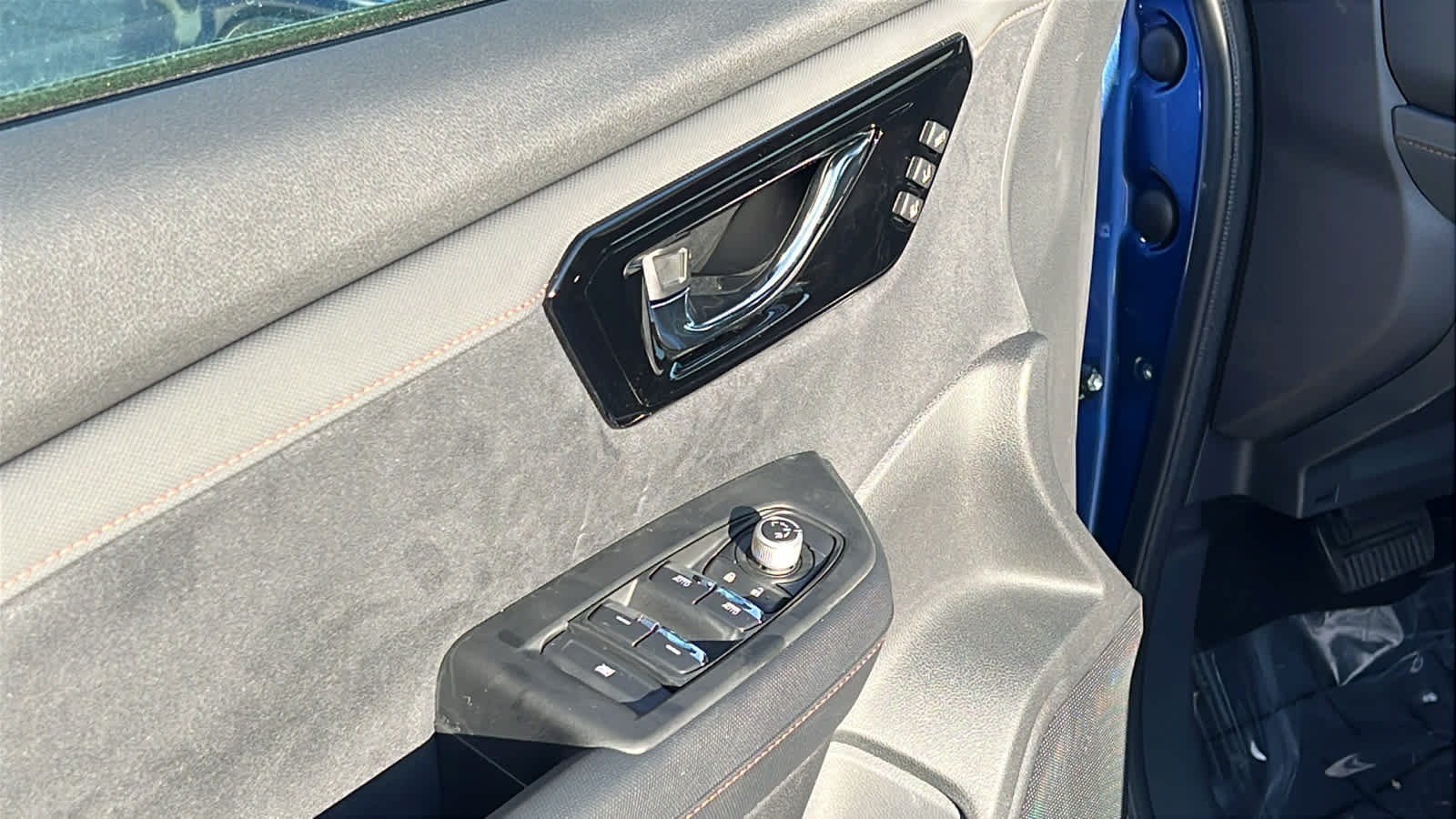 Thumbnail: 2026 Subaru Forester - 21