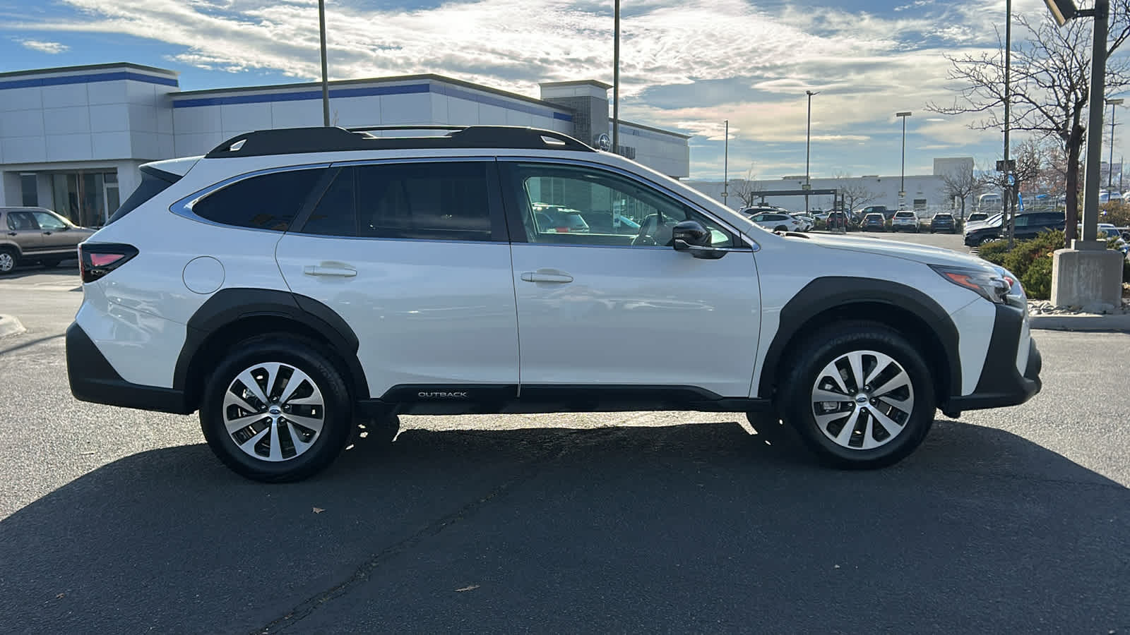 Thumbnail: 2025 Subaru Outback - 5