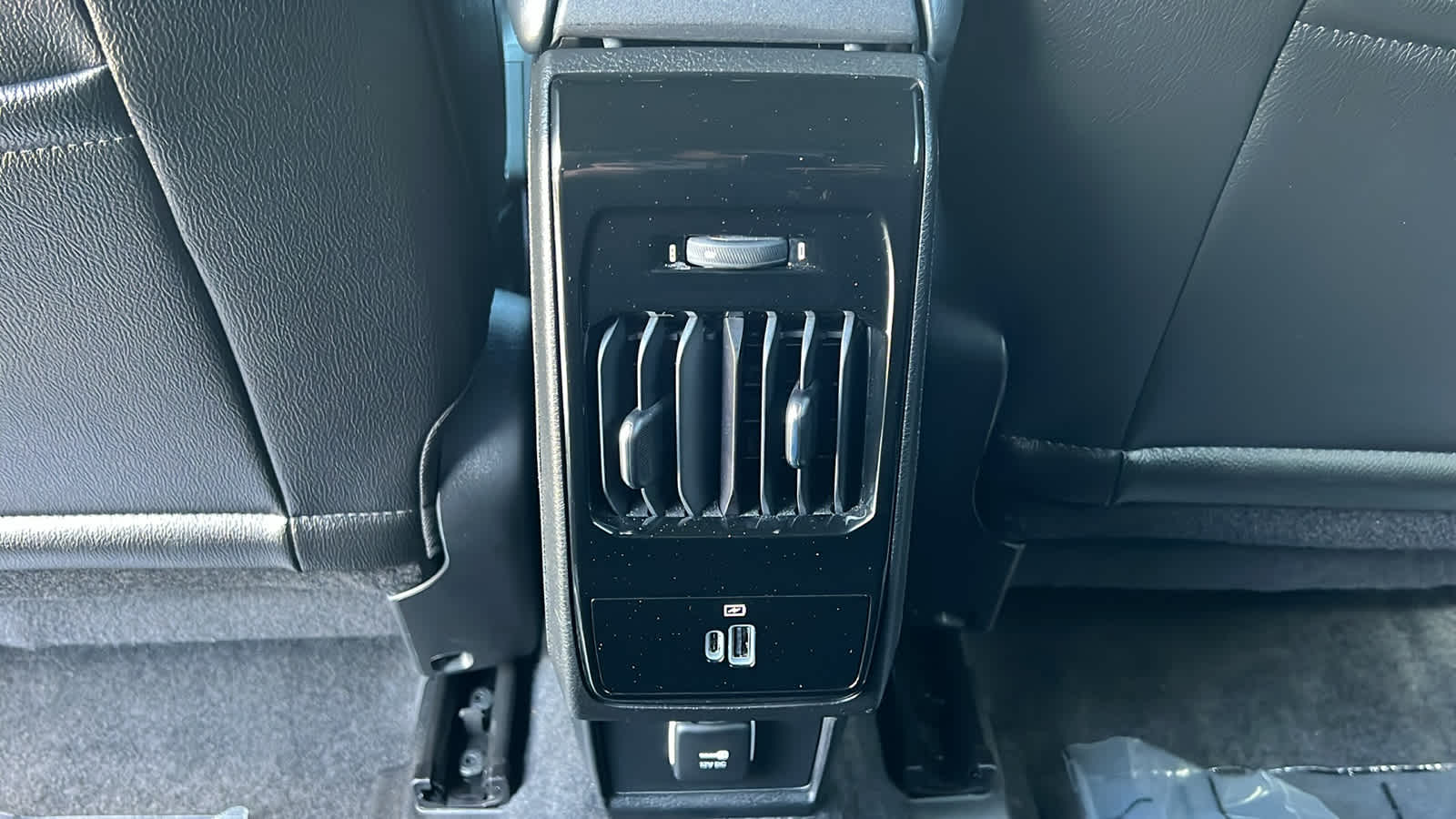 Thumbnail: 2024 Jeep Compass - 25