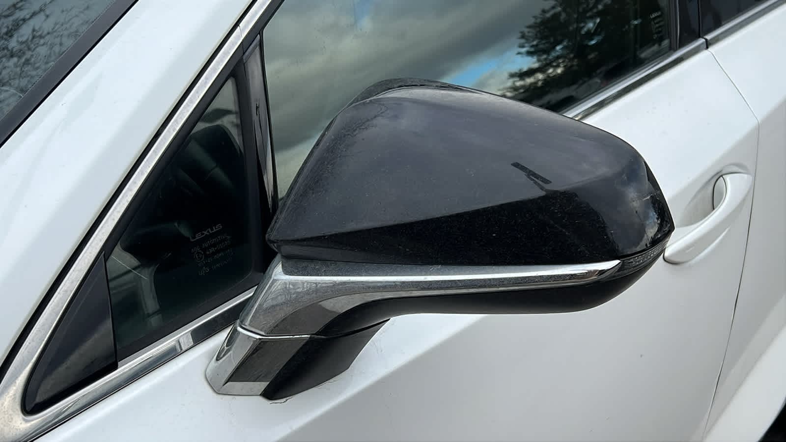 Thumbnail: 2015 Lexus NX - 4