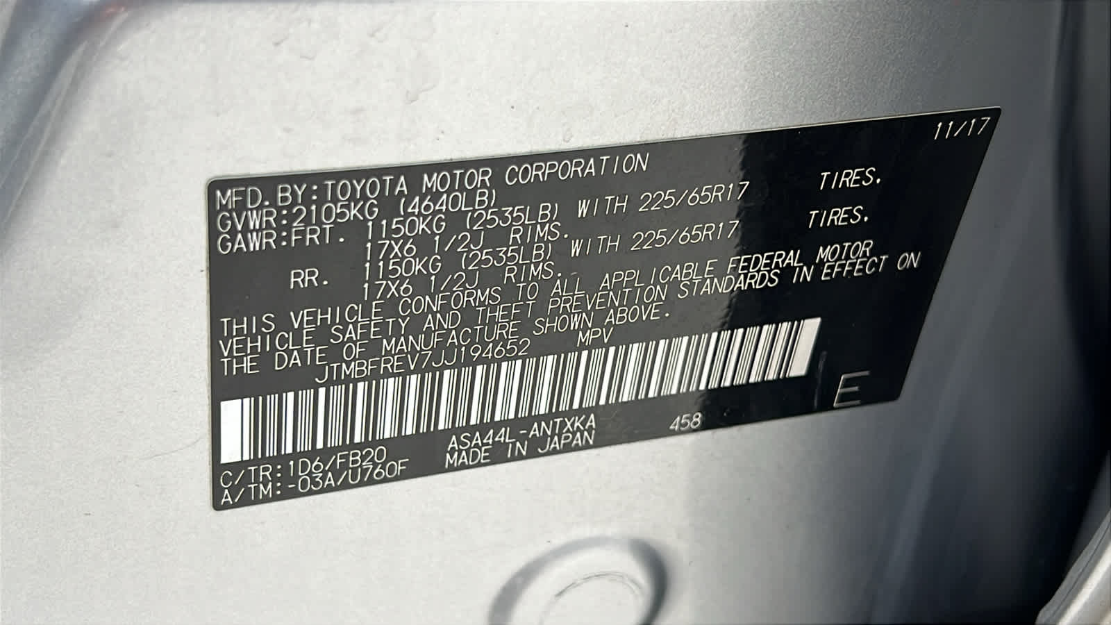 Thumbnail: 2018 Toyota RAV4 - 30