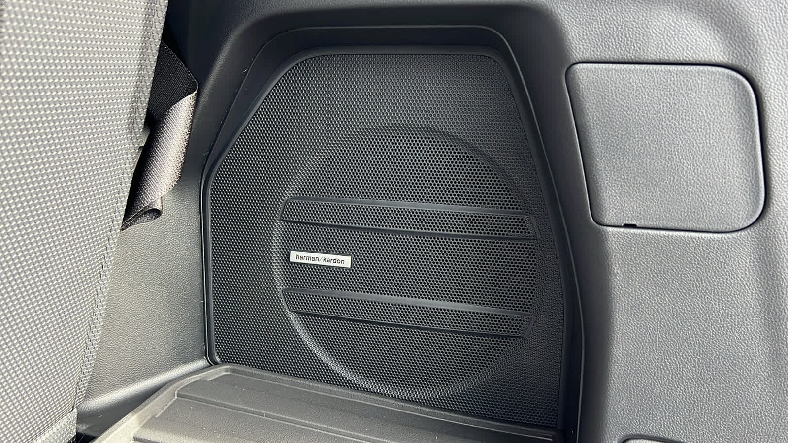 Thumbnail: 2026 Subaru Ascent - 31