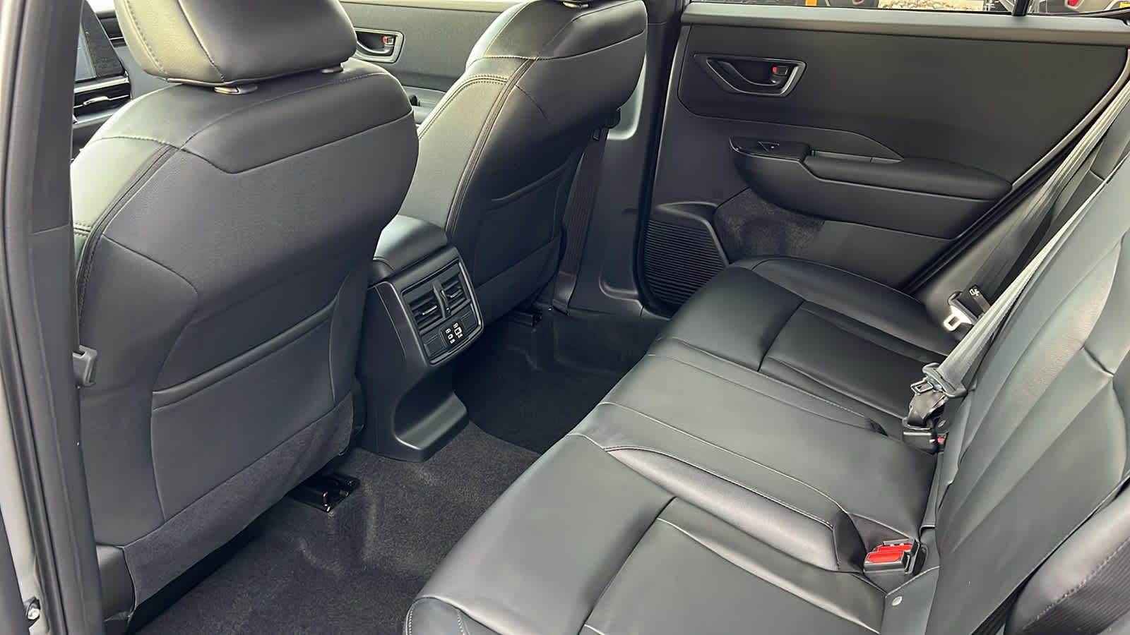 Thumbnail: 2026 Subaru Outback - 24