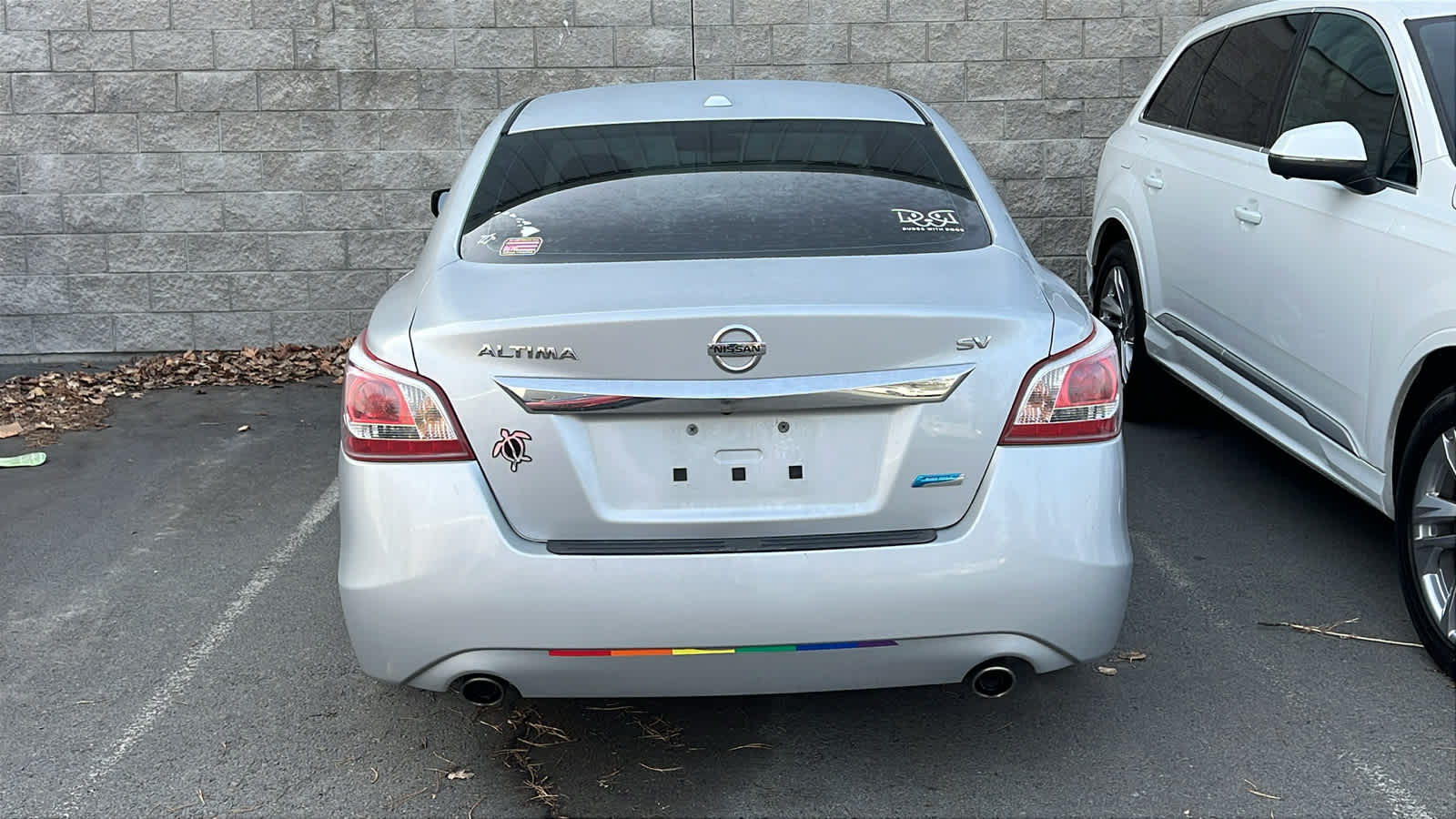 Thumbnail: 2013 Nissan Altima - 17