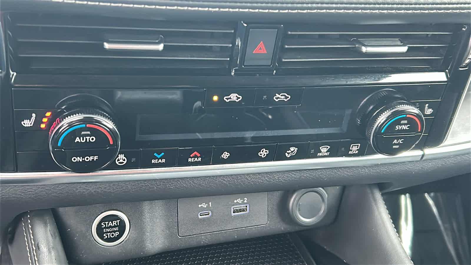 Thumbnail: 2021 Nissan Rogue - 14