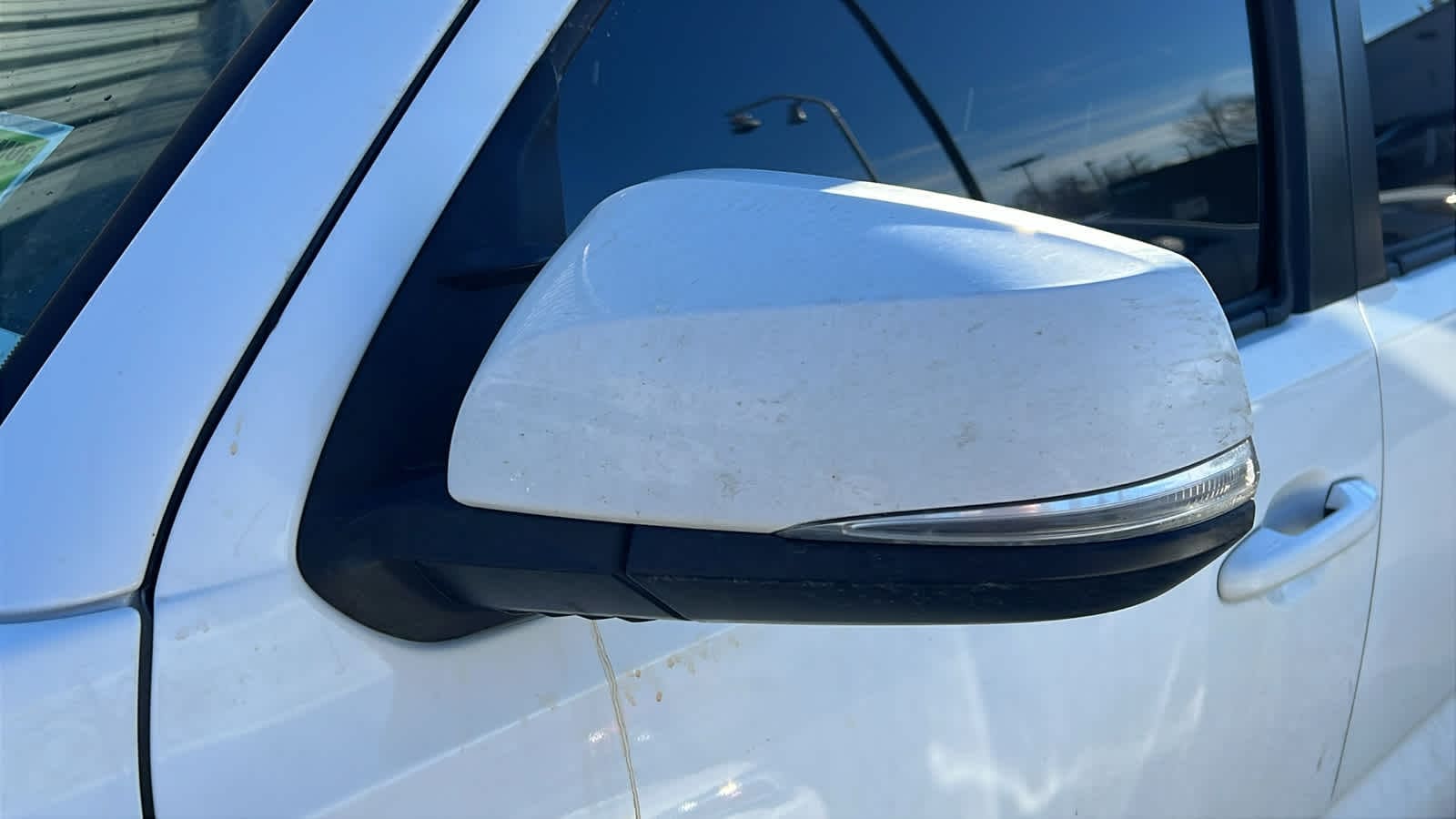 Thumbnail: 2017 Toyota Tacoma - 6