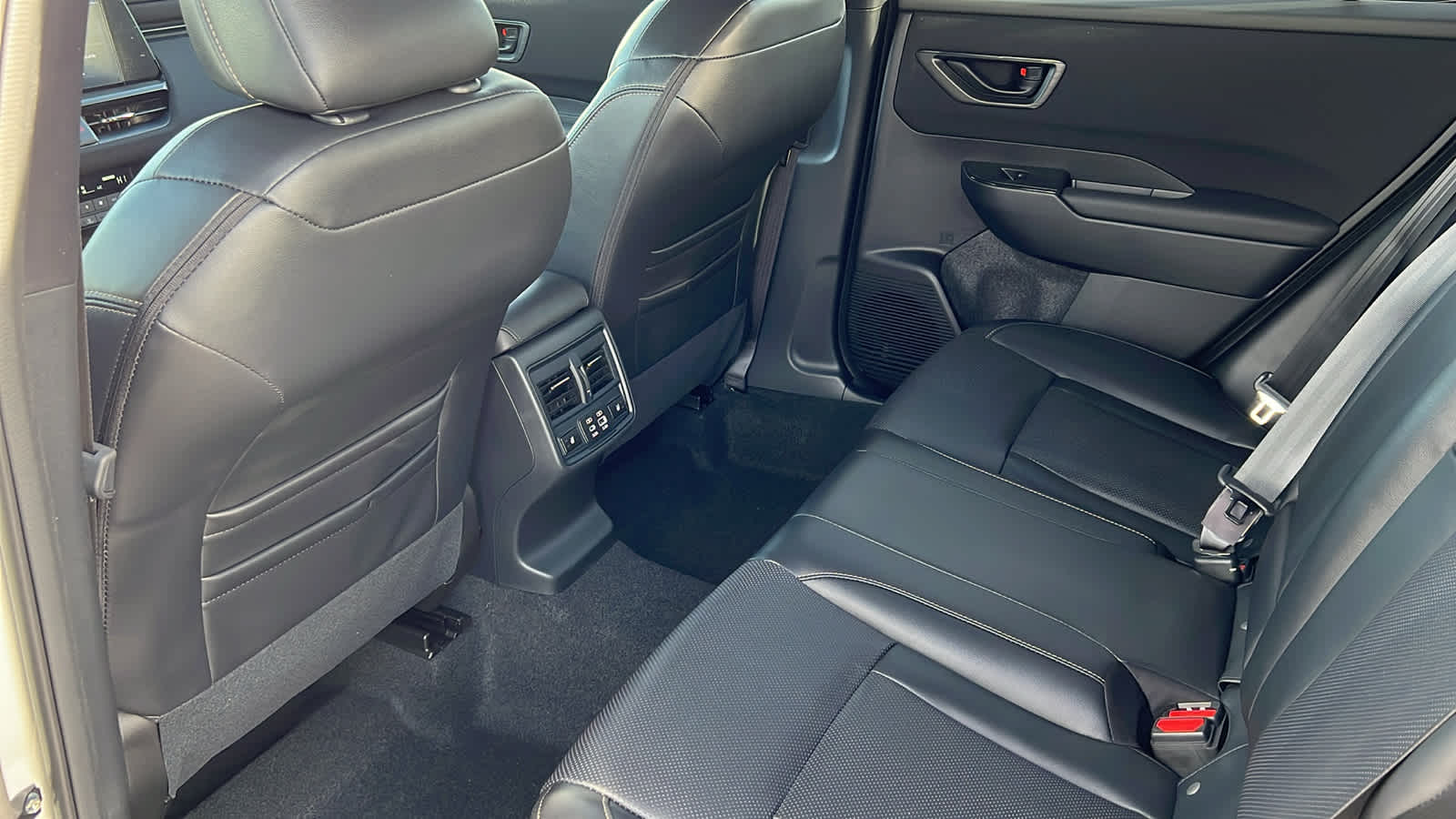 Thumbnail: 2026 Subaru Outback - 24