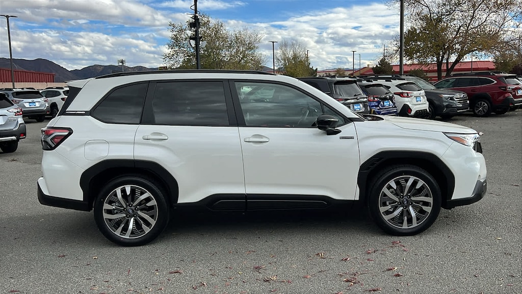New 2025 Subaru Forester Hybrid Touring SUV