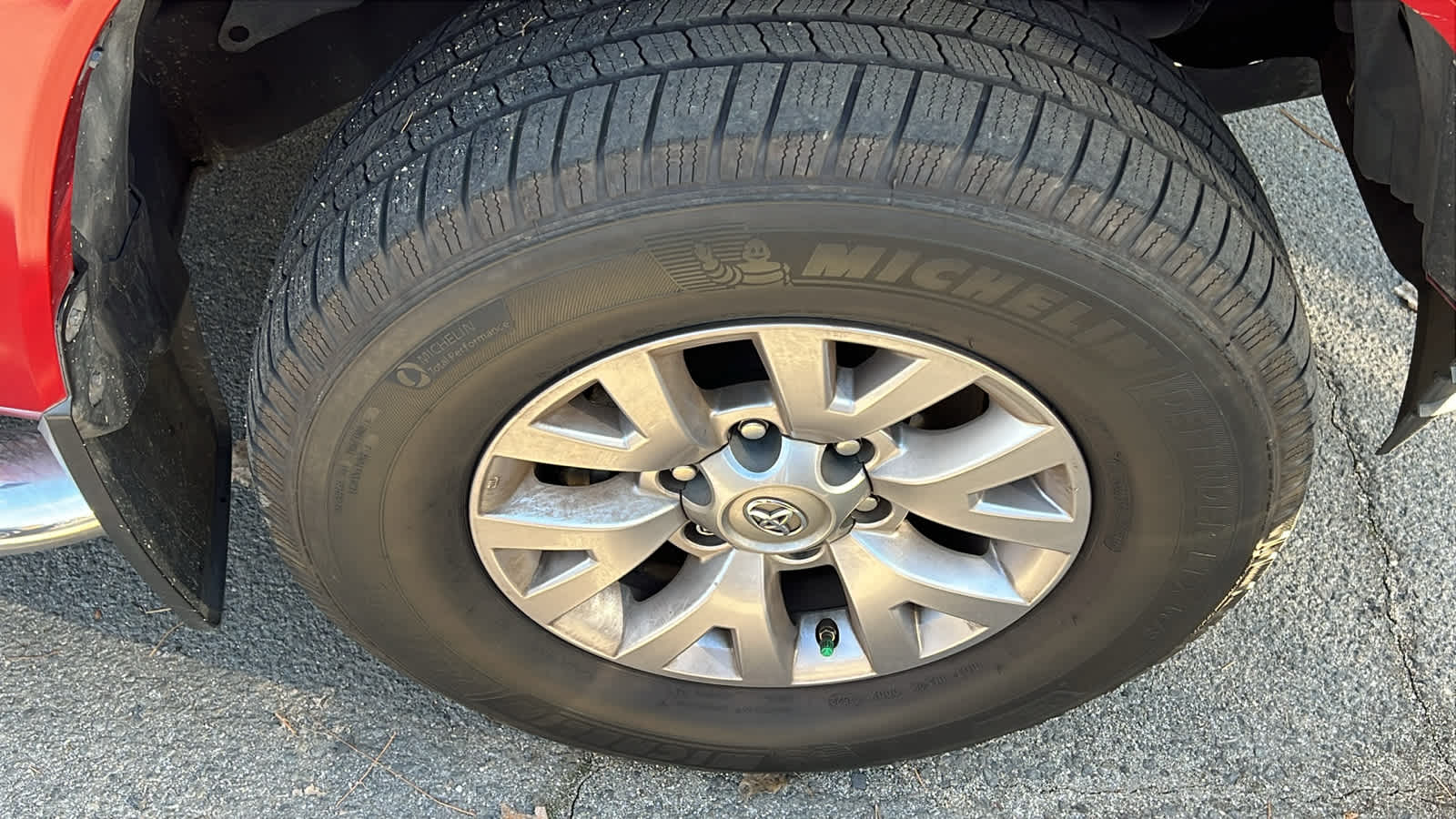 Thumbnail: 2017 Toyota Tacoma - 20