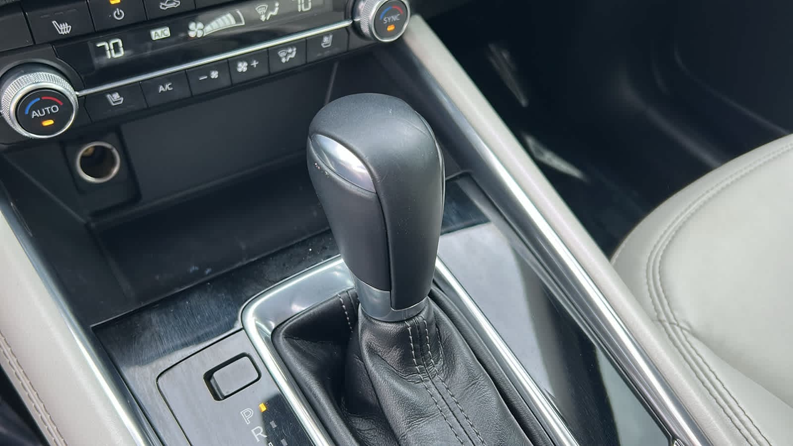 Thumbnail: 2022 Mazda CX-5 - 13