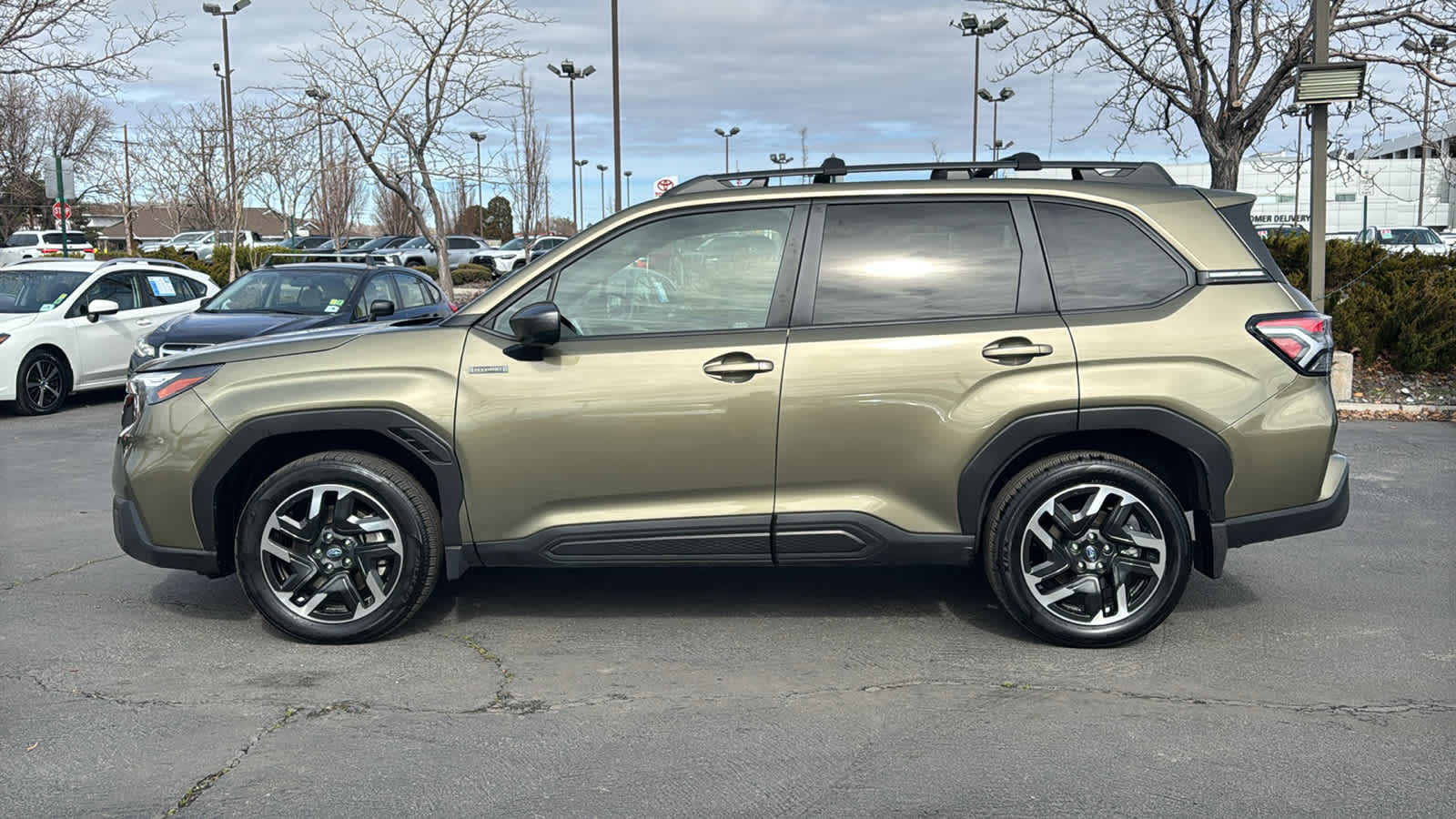 Thumbnail: 2025 Subaru Forester - 9