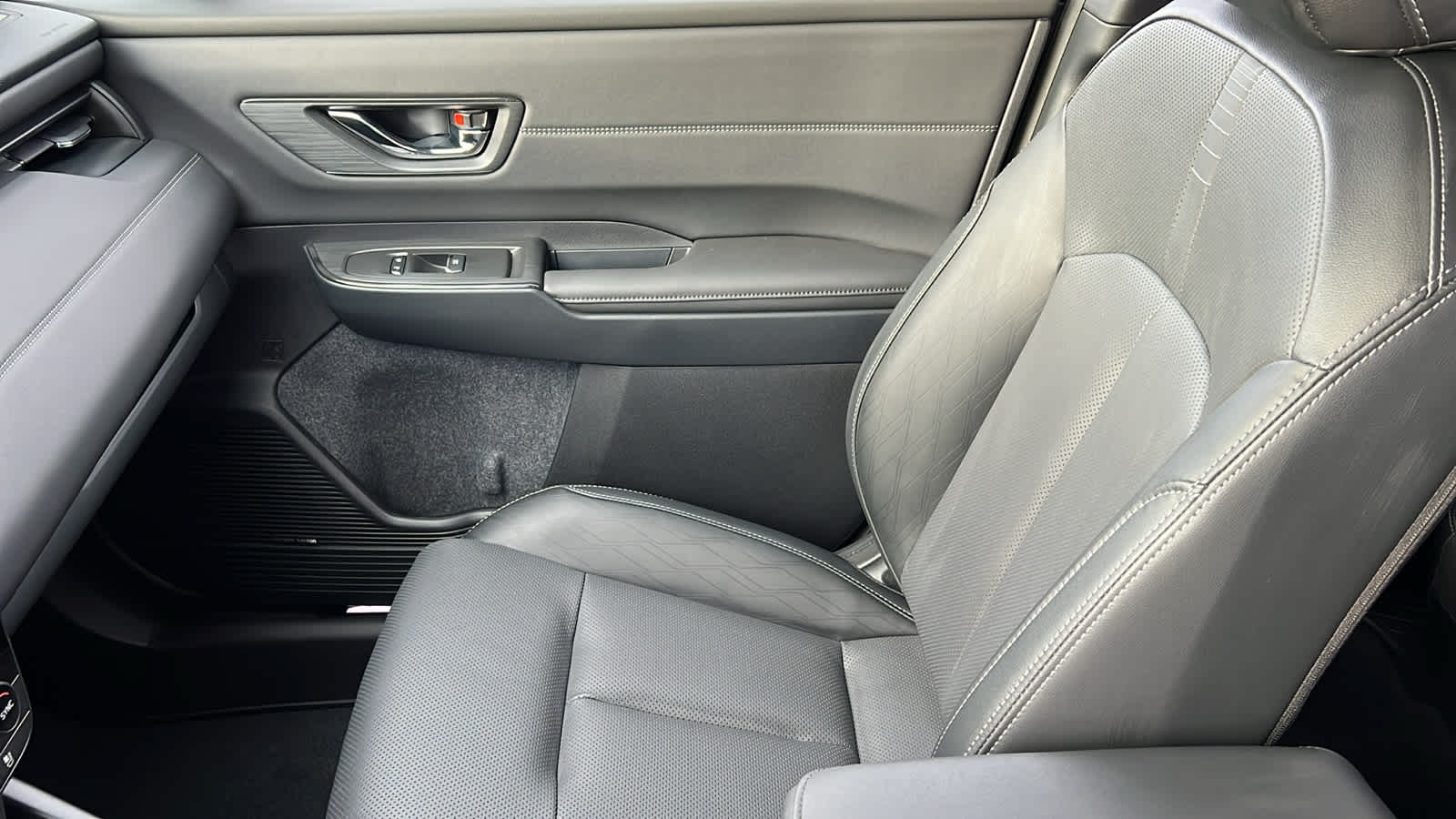 Thumbnail: 2026 Subaru Outback - 12