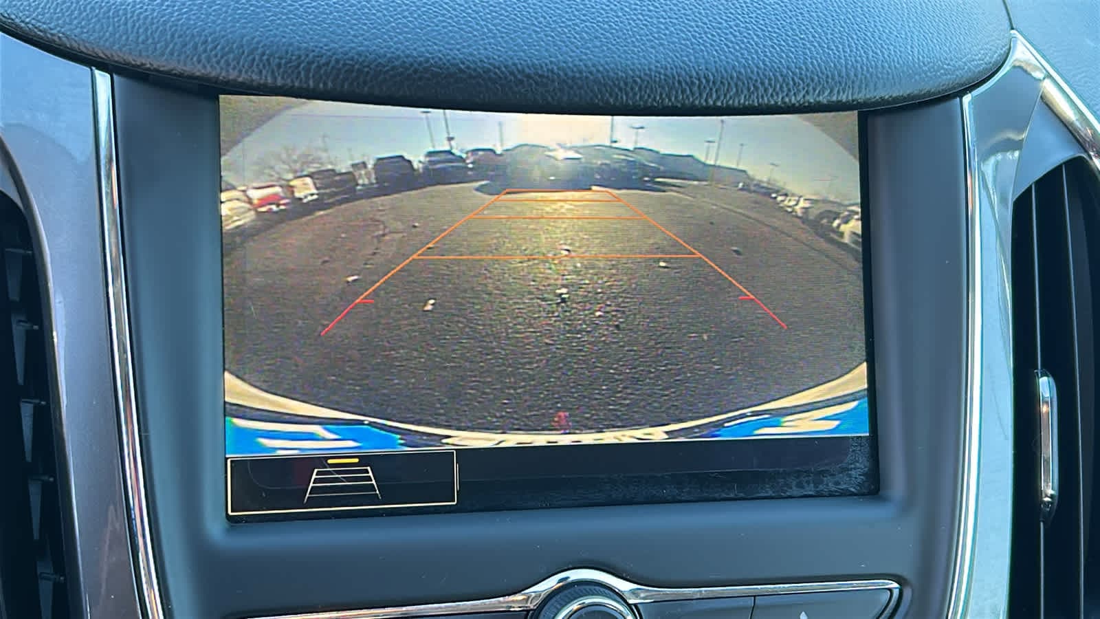 Thumbnail: 2019 Chevrolet Cruze - 16