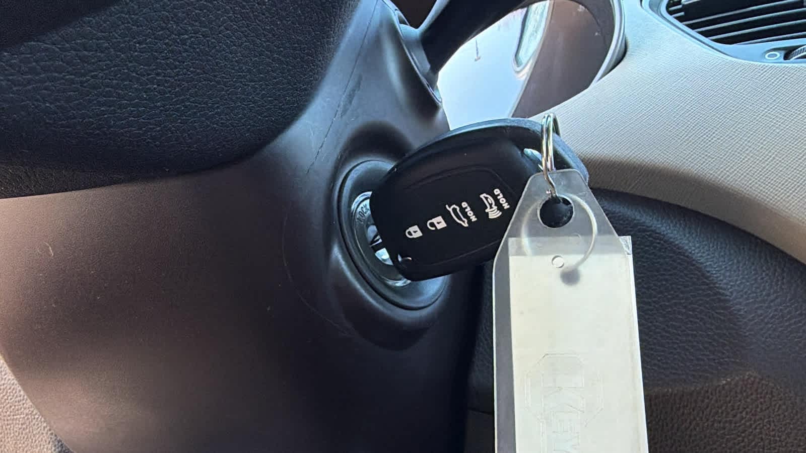 Thumbnail: 2018 Hyundai Santa Fe - 17