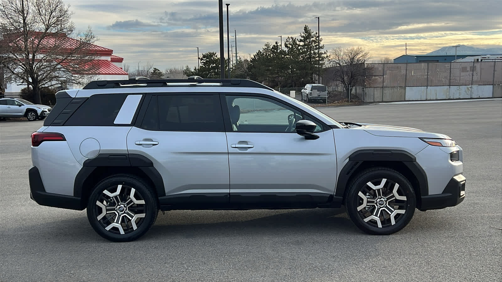 Thumbnail: 2026 Subaru Outback - 4