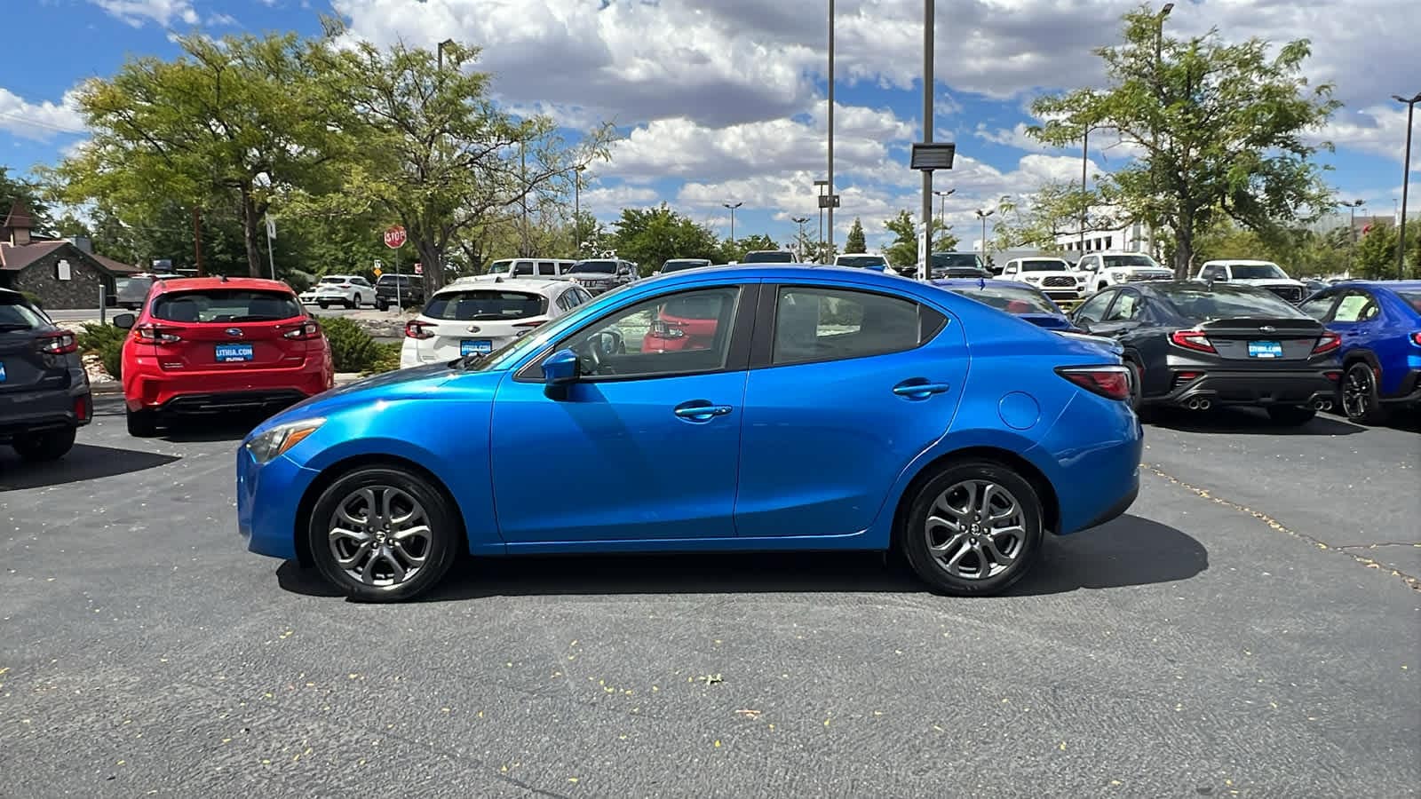 Thumbnail: 2020 Toyota Yaris - 8