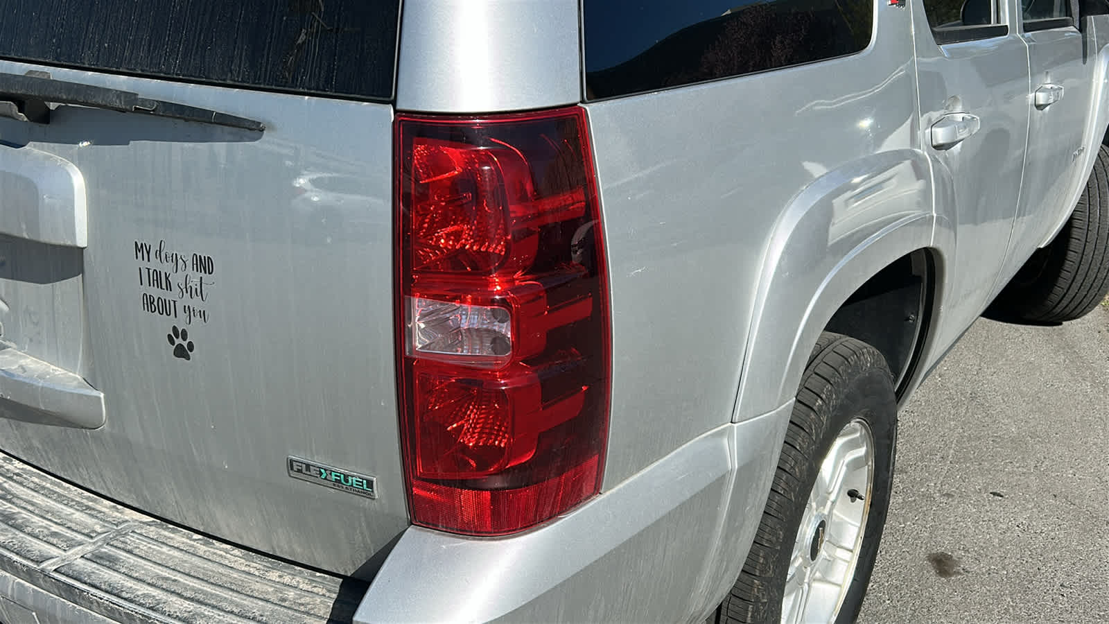 Thumbnail: 2011 Chevrolet Tahoe - 13