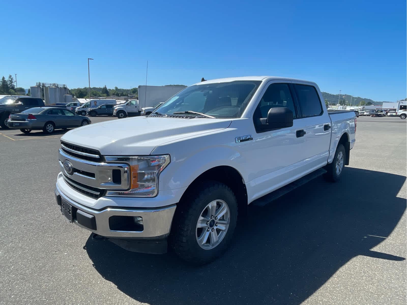 2020 Ford F-150 XLT 4x4 SuperCrew 145 in's photo