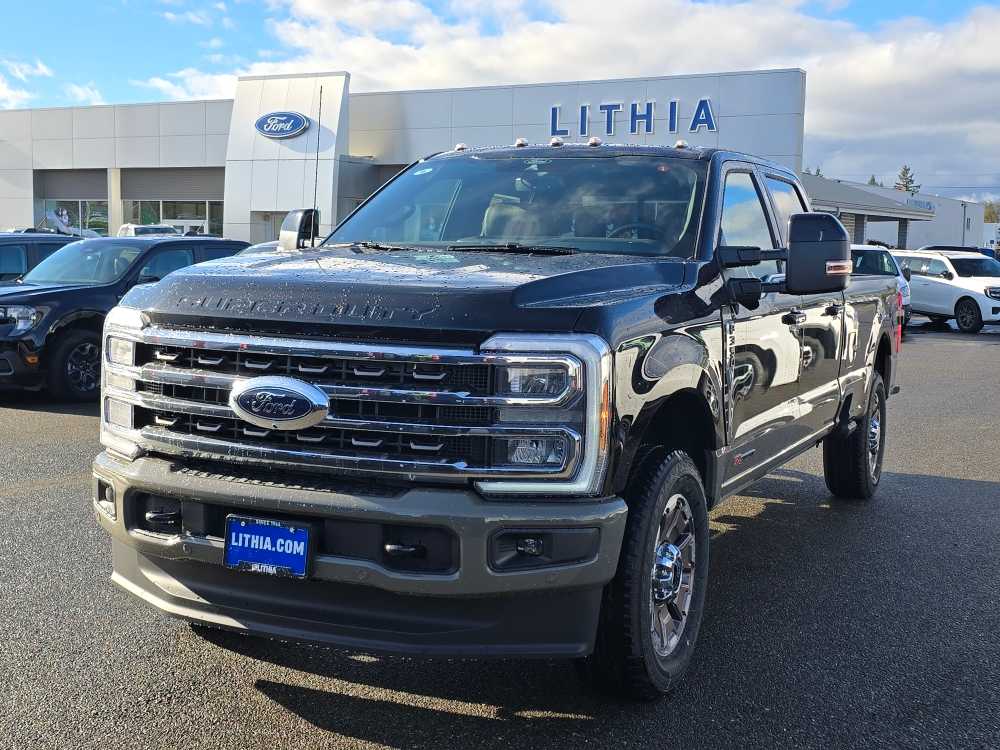 2026 Ford F-350 Super Duty King Ranch's photo
