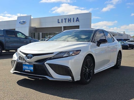 2022 Toyota Camry Hybrid Hybrid XSE Sedan