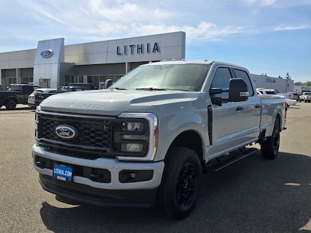 2025 Ford Super Duty F-350 SRW XL Truck