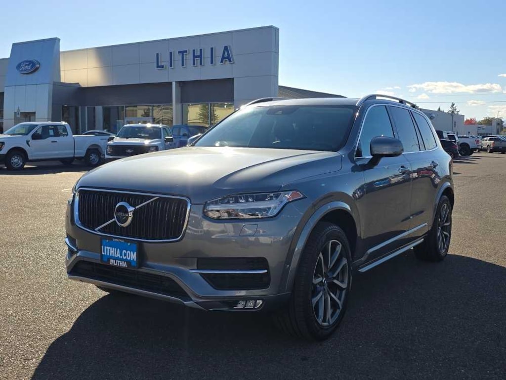 Certified 2018 Volvo XC90 Momentum SUV