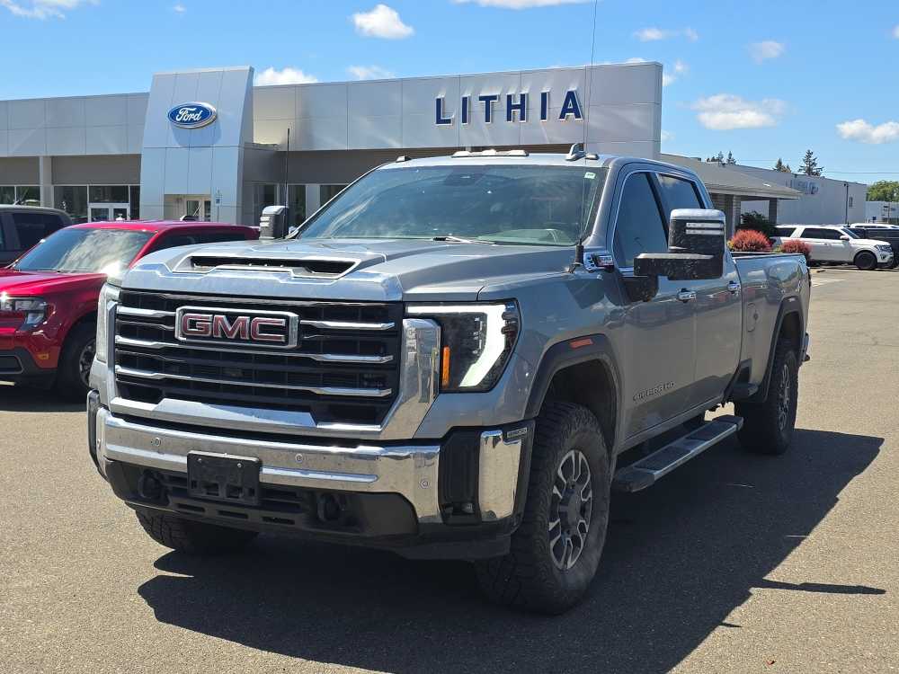 2024 GMC Sierra 4WD Crew Cab Standard Box SLT's photo