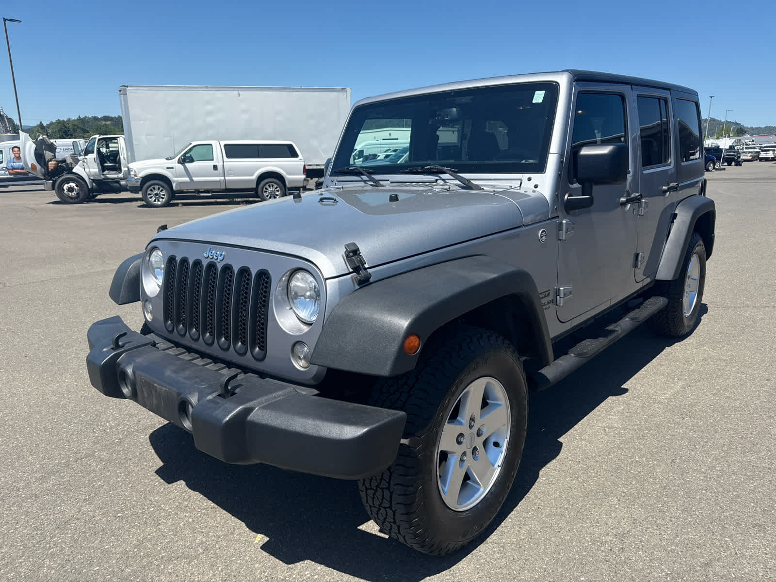 2015 Jeep Wrangler Sport's photo