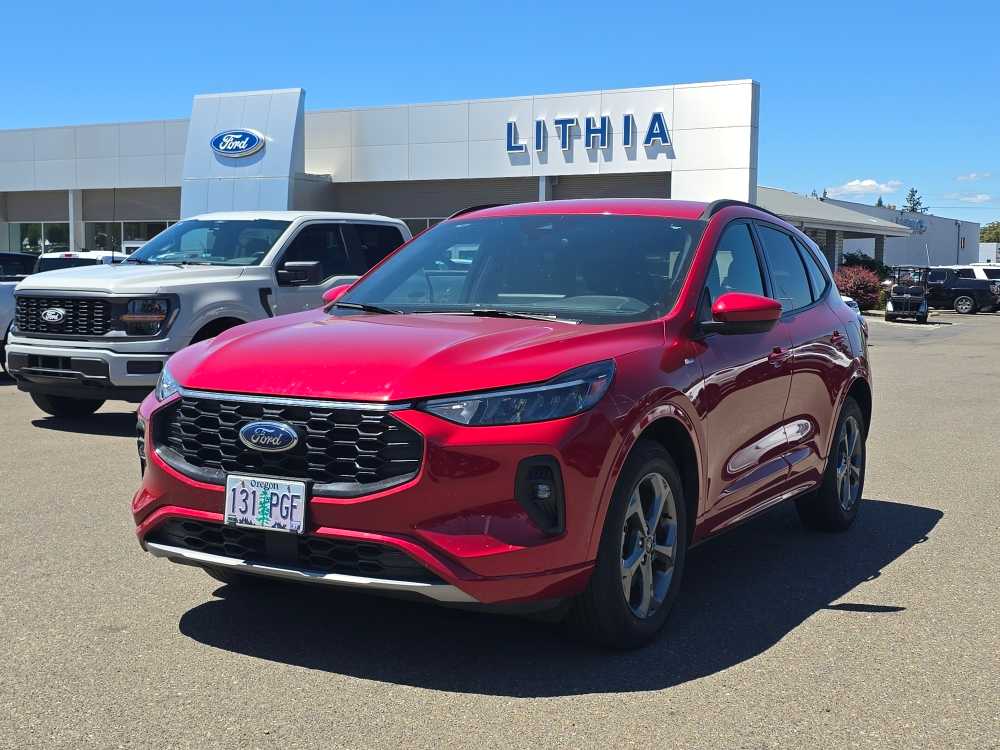 2023 Ford Escape ST-Line Select AWD 2.0L's photo