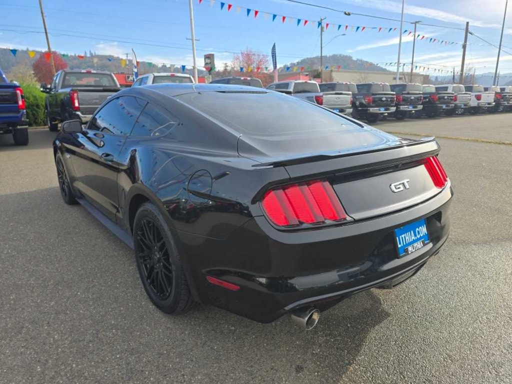 Used 2017 Ford Mustang GT Coupe