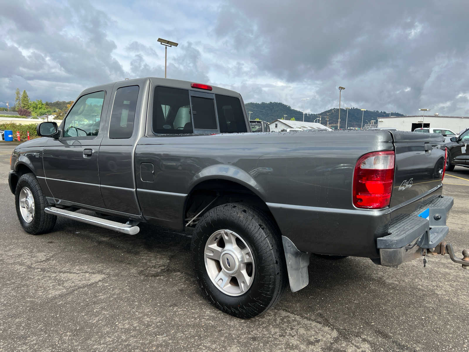 Used 2005 Ford Ranger XLT with VIN 1FTZR45E15PA75927 for sale in Roseburg, OR