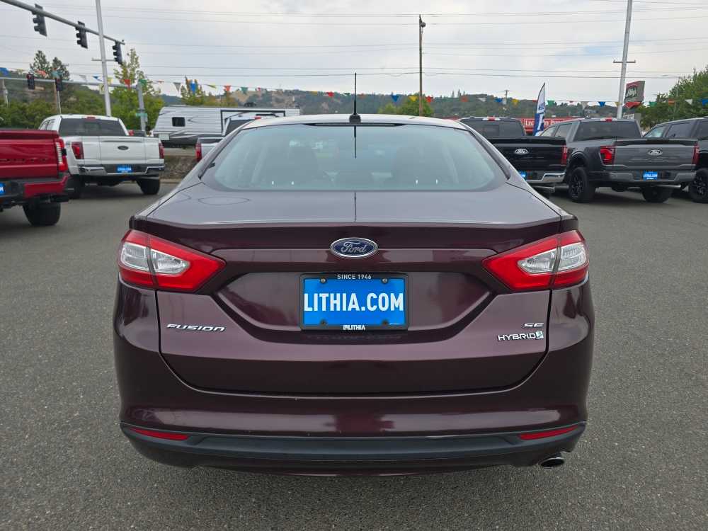 2013 Ford Fusion SE Hybrid photo 3
