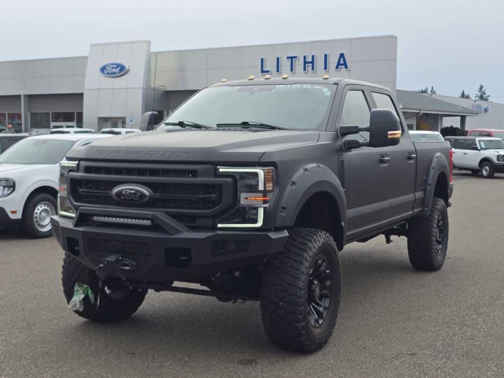 Used 2022 Ford F-250 Lariat Truck Crew Cab
