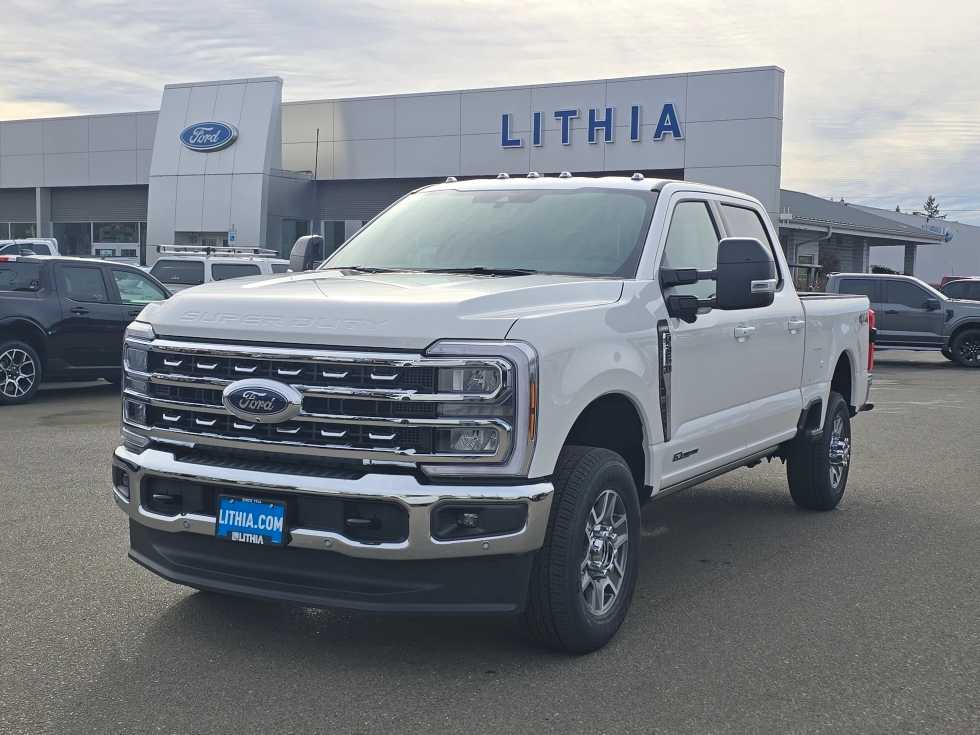 2026 Ford F-350 Lariat 4x4 Crew Cab 6-3/4' Box SRW's photo