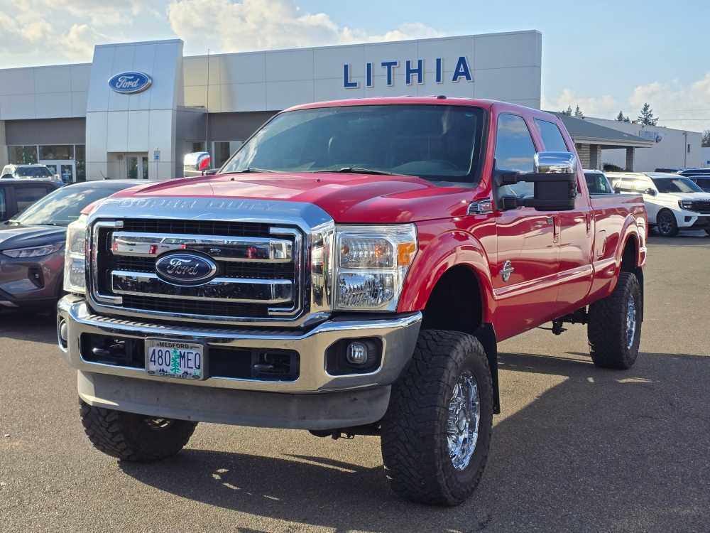 2013 Ford F-350 Super Duty Lariat's photo