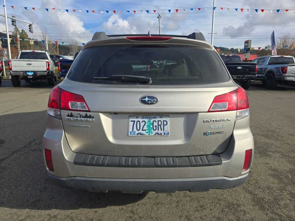 Used 2014 Subaru Outback 2.5i Limited SUV