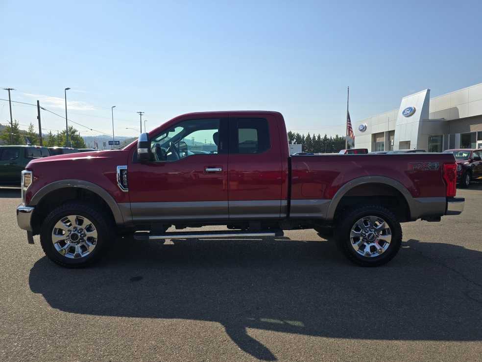 2018 Ford F-250 Lariat photo 2