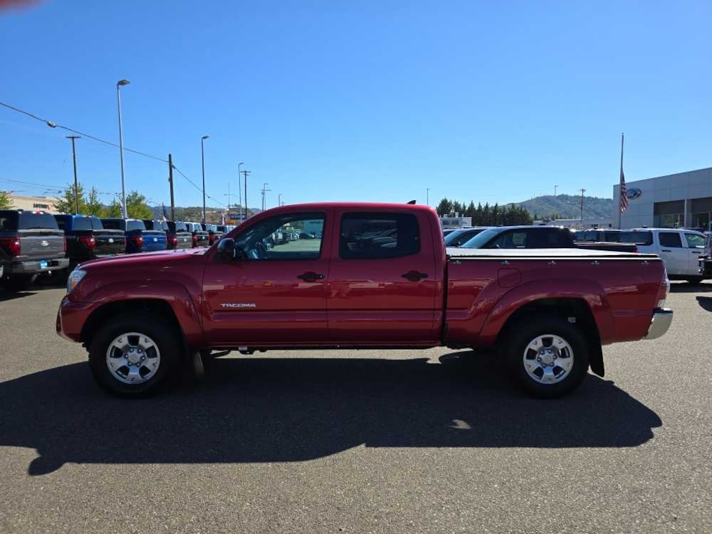 Used 2014 Toyota Tacoma  Truck Double Cab